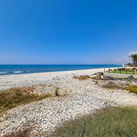 Villa With Private Pool And Bbq Perivolia