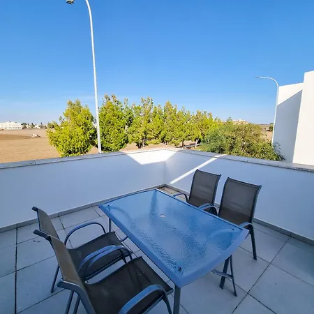With Private Pool And Bbq Villa Perivolia